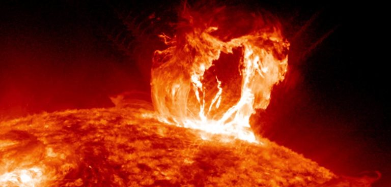9.200 anni fa enorme tempesta solare investì la Terra: ecco cosa accadrebbe oggi