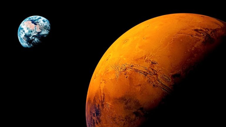 Scienziato lascia NASA e progetta terra-formazione di Marte